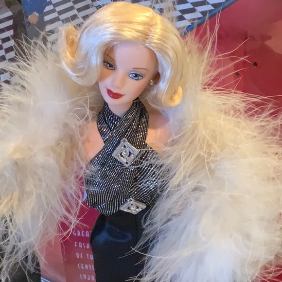 Vintage Mattel 1998 collector edition stepping out Barbie doll - Picture 2 of 9